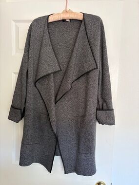 Zara Gray Open-Front Draped Cardigan with Black Trim